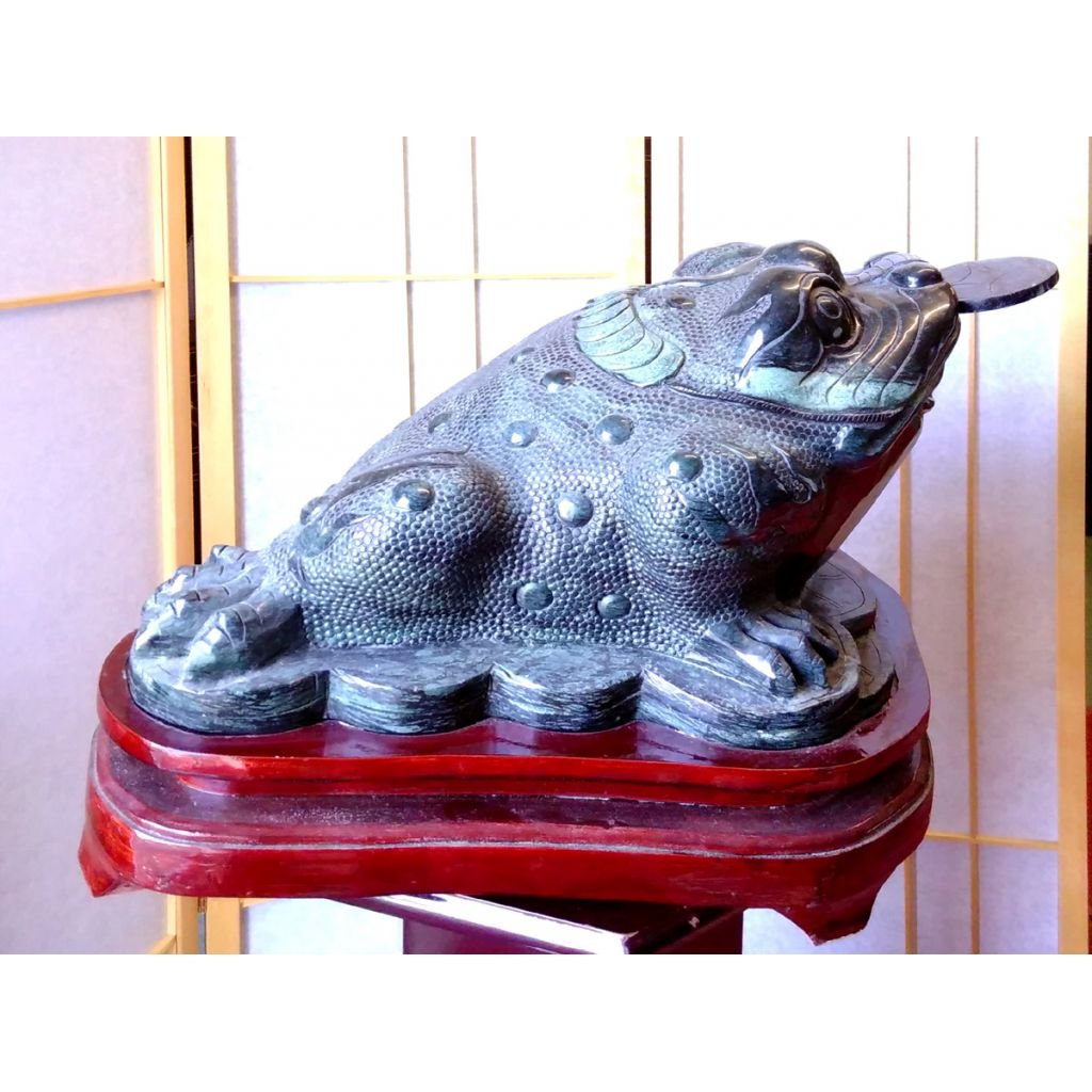 Large Real Jade Money Toad Sculpture