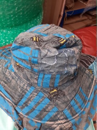 Bee Print Hat. Wide Brim, 100% Cotton - Image 3