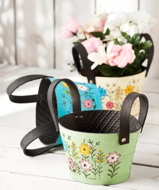 Floral Design Recycled Tyre Planter - Image 3