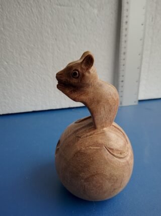 Hand-crafted Wood Squirrel on an Apple - Image 7