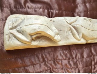 Vintage 3 FROGS ON LOG - Wood SculptureWall Plaque, 47cm - Image 2