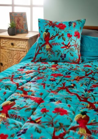 Bird Of Paradise Quilt, 200 x 220cm