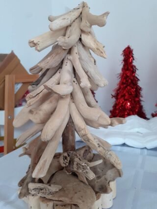 Hand-crafted Driftwood Fir Tree, 30cm - Image 4