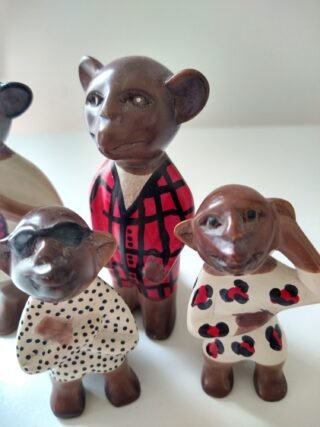 Soapstone Meerkat Family Figurines, 10cm - Image 2